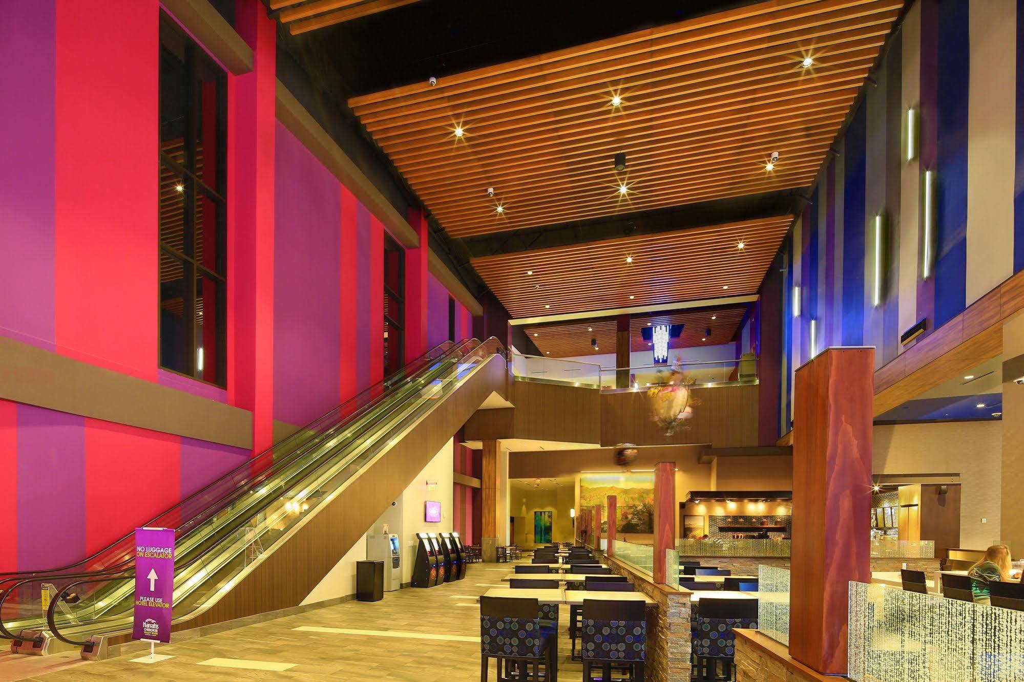 Harrah's Cherokee Valley River Casino & 4*